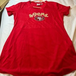 Gorgeous dress , very light weight